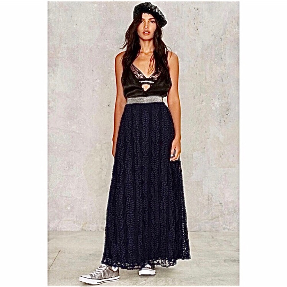 Lucy Paris Lace Ground Floor Pleated Maxi Blue Skirt sz.XS